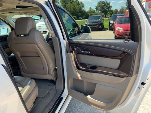 Used 2015 GMC Acadia Denali FWD image 36