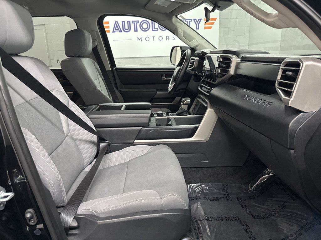 Used 2024 Toyota Tundra SR5 w/ SR5 Convenience Package AWD/4WD image 22