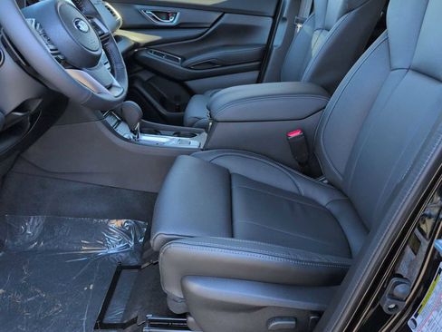New 2026 Subaru Ascent Limited image 16