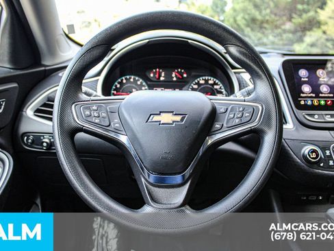 Used 2025 Chevrolet Malibu LT FWD image 23