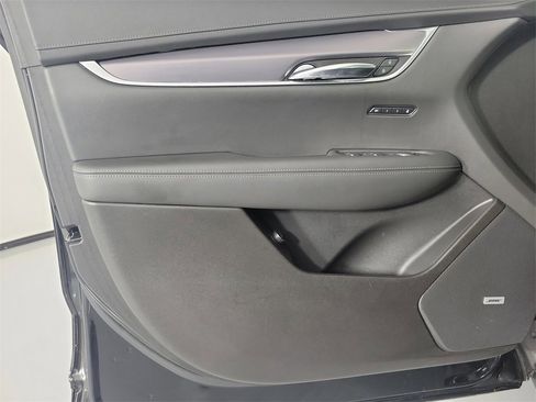 Certified 2024 Cadillac XT6 Luxury w/ LPO, Floor Liner Package image 20