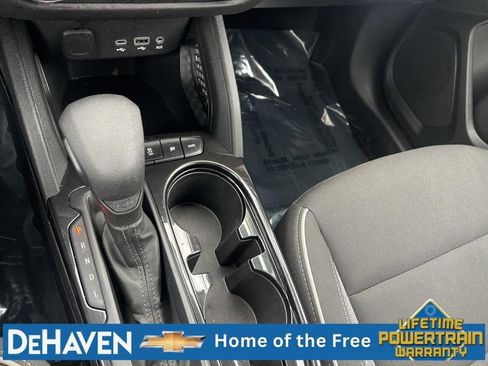 Used 2023 Chevrolet TrailBlazer LS AWD/4WD image 16