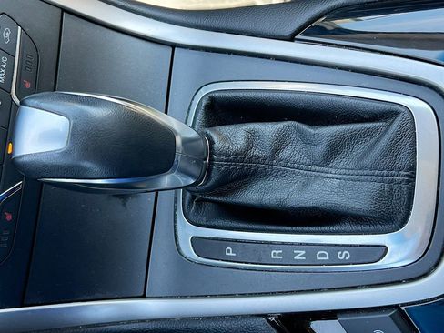 Used 2018 Ford Edge SEL w/ Equipment Group 201A image 18