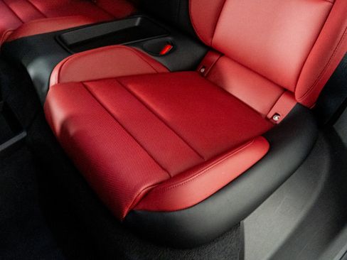 Used 2024 Porsche Taycan Turbo w/ Premium Package image 34