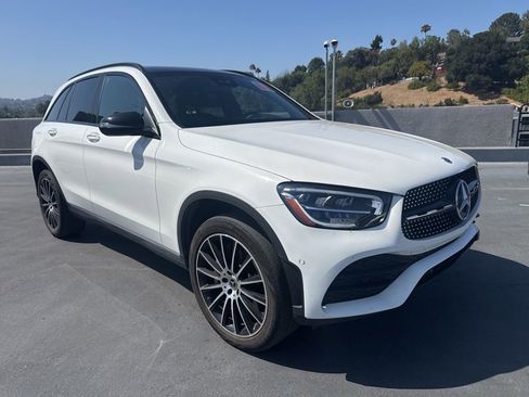Used 2022 Mercedes-Benz GLC 300 image 3