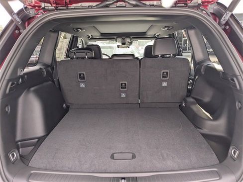 New 2025 Jeep Grand Cherokee Limited image 13