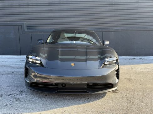 Certified 2023 Porsche Taycan GTS image 13