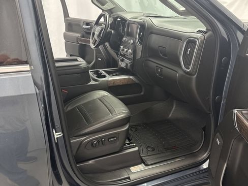 Used 2022 GMC Sierra 1500 Denali w/ Denali Reserve Package AWD/4WD image 33