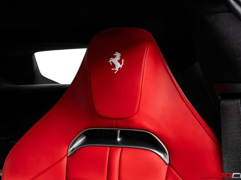 Used 2025 Ferrari 12Cilindri RWD image 38