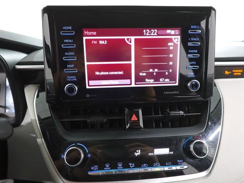 Used 2021 Toyota Corolla L image 12