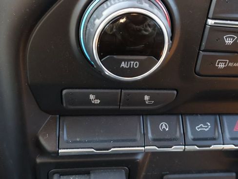 Used 2020 Chevrolet Silverado 1500 RST w/ Rally Edition image 28