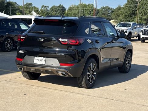 New 2026 Chevrolet TrailBlazer ACTIV w/ Convenience Package image 3