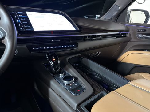 Used 2023 Cadillac Escalade Sport w/ Touring Package RWD image 14