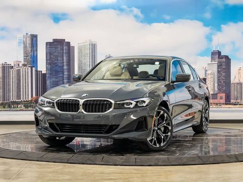 Used 2026 BMW 330i xDrive Sedan w/ Convenience Package AWD/4WD image 2