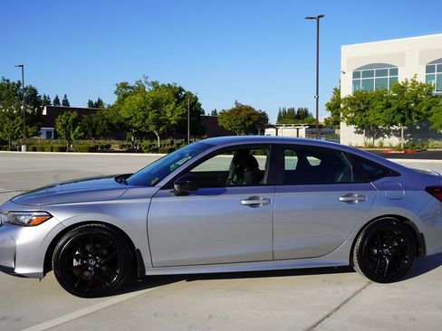 Used 2026 Honda Civic Sport image 3