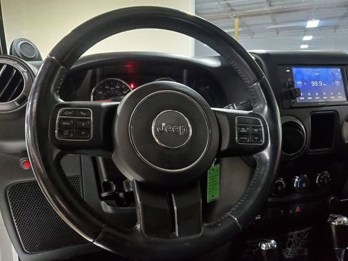 Used 2014 Jeep Wrangler Unlimited Sport w/ Connectivity Group image 30