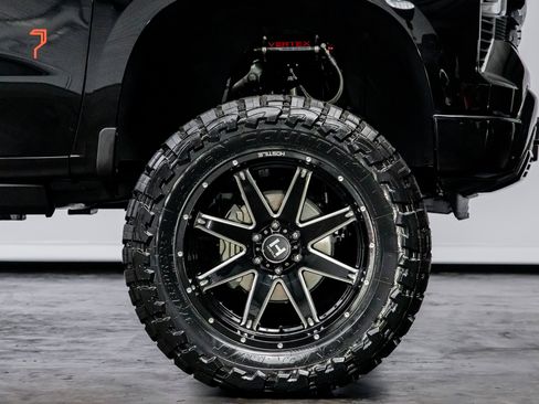 Used 2024 Chevrolet Silverado 1500 RST image 27