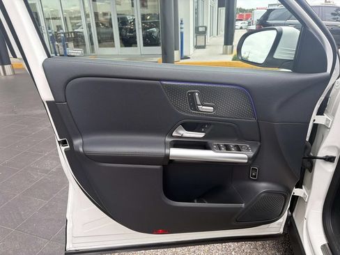 Used 2025 Mercedes-Benz GLA 250 image 19