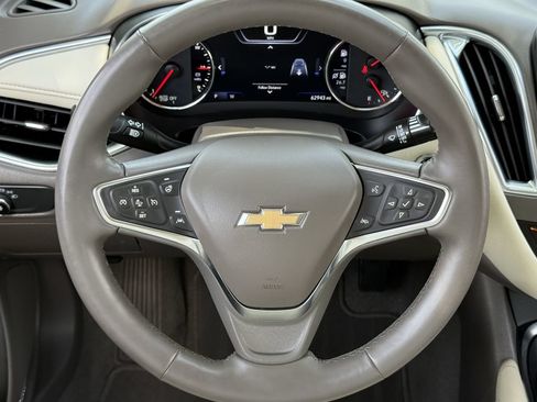 Used 2024 Chevrolet Malibu LT FWD image 13