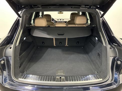 Certified 2022 Porsche Cayenne AWD/4WD image 34
