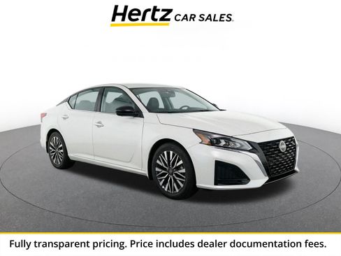 Used 2026 Nissan Altima 2.5 SV FWD image 1