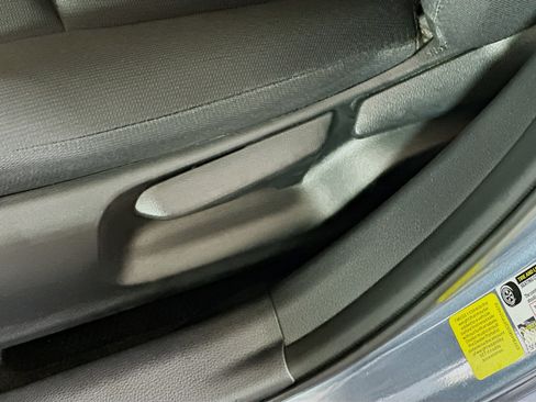 Used 2023 Toyota Corolla LE FWD image 13