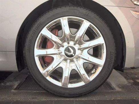 Used 2012 Hyundai Equus Signature RWD image 9