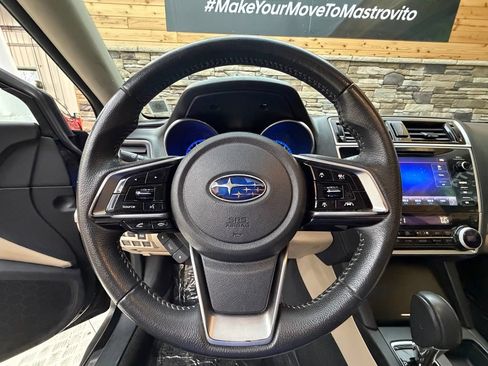 Used 2019 Subaru Outback 2.5i Limited AWD/4WD image 17