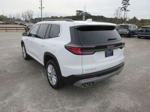 New 2026 GMC Acadia Elevation image 7