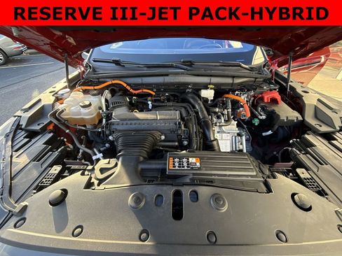 Used 2024 Lincoln Nautilus Reserve w/ Equipment Group 203A image 18