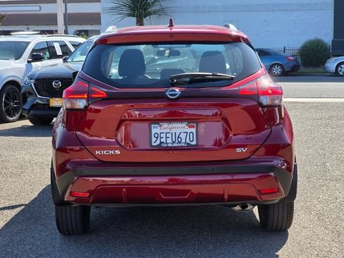 Used 2023 Nissan Kicks SV FWD image 6