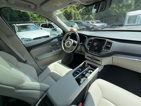 Used 2023 Volvo XC90 B5 Core w/ Protection Package Premier AWD/4WD image 19