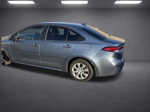 Used 2020 Toyota Corolla LE FWD image 25