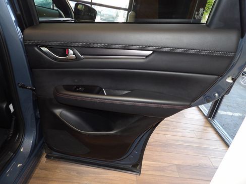 Certified 2025 MAZDA CX-5 Carbon Edition AWD/4WD image 16