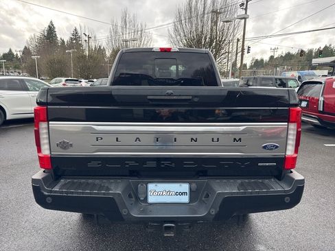 Used 2017 Ford F250 Platinum w/ Platinum Ultimate Package image 6