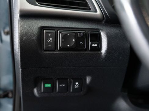 Used 2015 Nissan Sentra SV w/ Style Package image 23