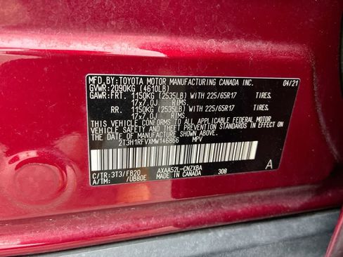 Used 2021 Toyota RAV4 LE image 31