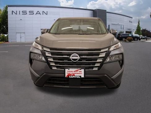 New 2026 Nissan Rogue SV w/ Cold Weather Package AWD/4WD image 6