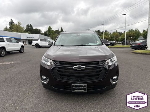 Used 2020 Chevrolet Traverse LT w/ LPO, Midnight Edition AWD/4WD image 8