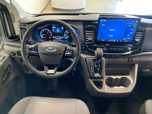 Used 2023 Ford Transit 350 XLT RWD image 12