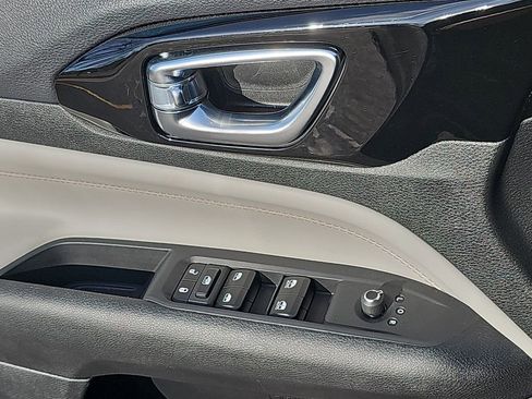 Certified 2023 Jeep Compass Limited AWD/4WD image 26