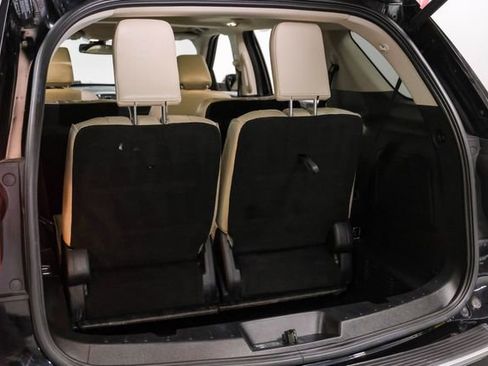 Used 2018 Ford Explorer Platinum image 51