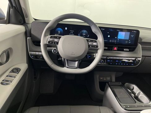 New 2026 Hyundai Ioniq 5 SEL image 15