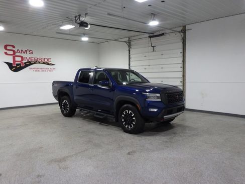 Used 2022 Nissan Frontier PRO-4X AWD/4WD image 5