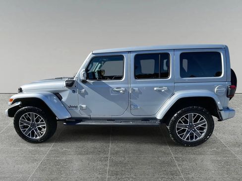 Used 2024 Jeep Wrangler High Altitude image 2