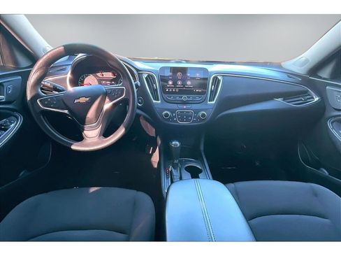 Used 2019 Chevrolet Malibu LT FWD image 7