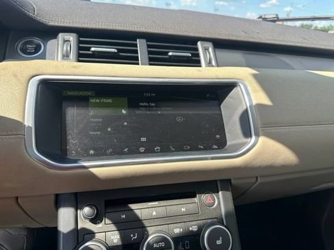 Used 2018 Land Rover Range Rover Evoque SE Premium AWD/4WD image 33