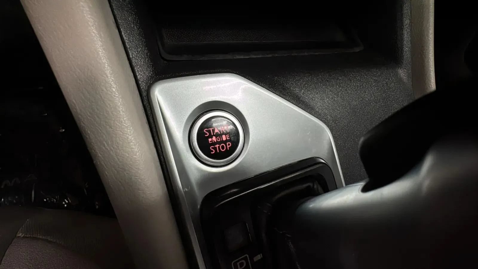 Used 2020 Nissan Altima 2.5 S FWD image 14