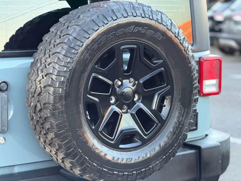 Used 2015 Jeep Wrangler Sport w/ Quick Order Package 24S image 13