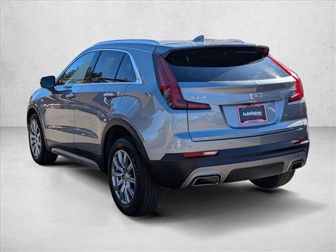 Used 2023 Cadillac XT4 Premium Luxury AWD/4WD image 7